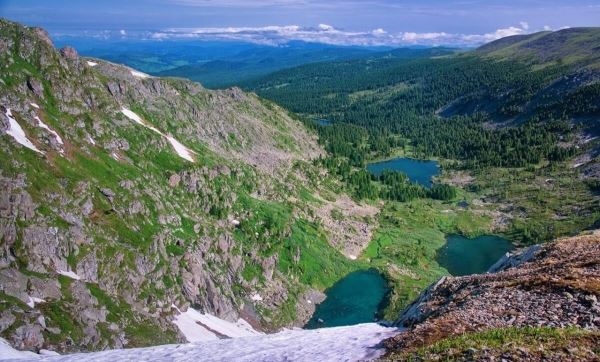 <br />
						В Алтае создадут природный парк «Каракольские озёра»