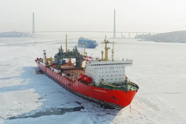 <br />
						В России разработают систему экомониторинга Северного морского пути